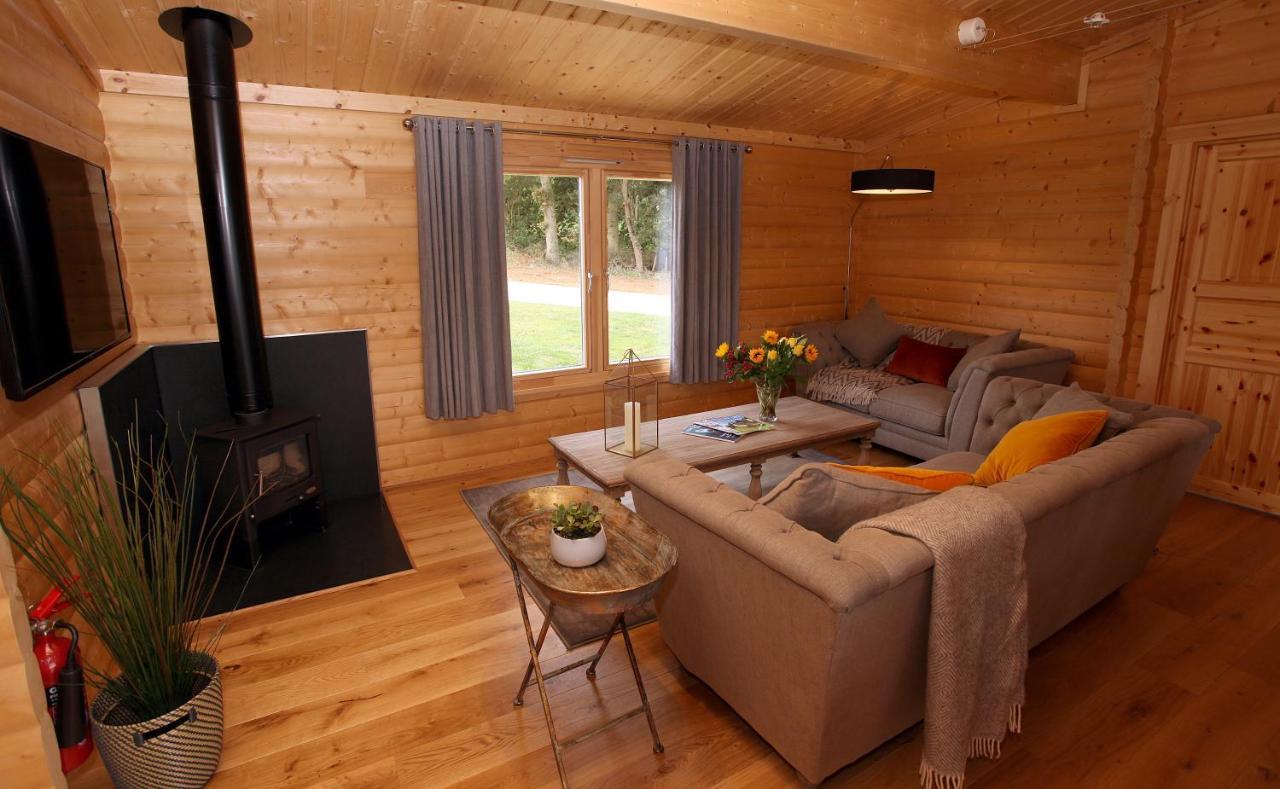 Cambridgeshire Lakes - Luxury Lodges In A Stunning Lake Location Gamlingay Zewnętrze zdjęcie